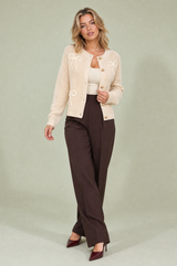 Hellbeiges Gilet mit Knoten