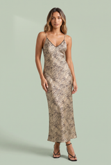 Leoparden-Slipkleid mit offenem Rücken
