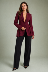 Taillierter Blazer mit Spitze