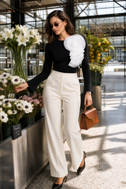 Body noir à fleur sur l'épaule | Photo lifestyle | Lounelle Paris
