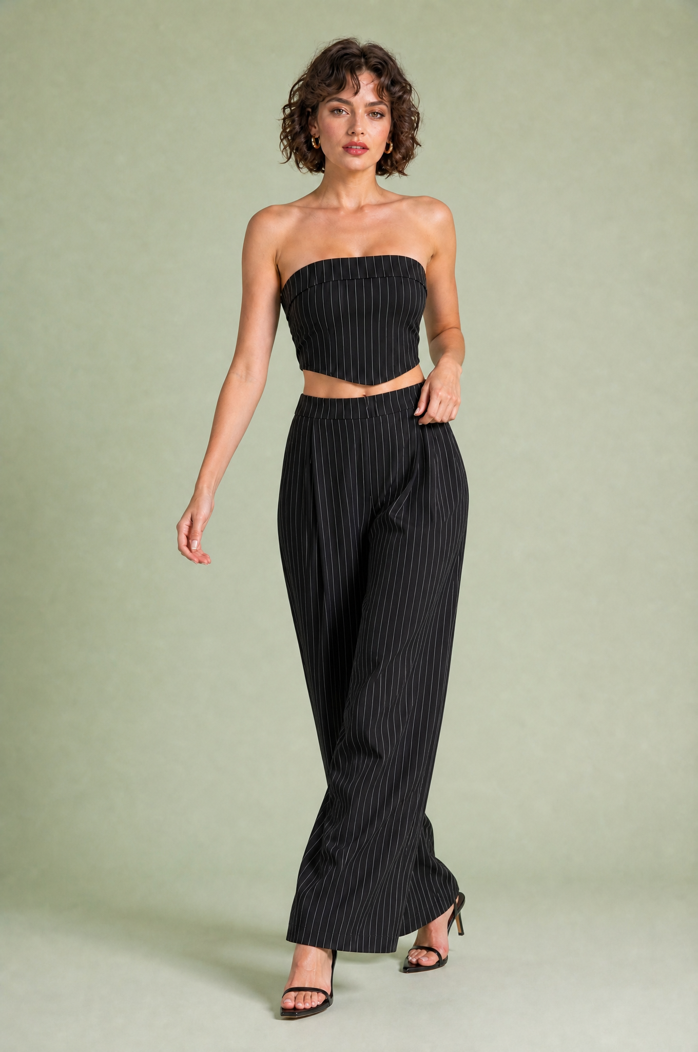 Ensemble rayé bandeau et pantalon large | Vue en mouvement | Lounelle Paris