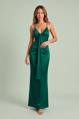 Drapiertes V-Ausschnitt-Langkleid