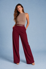 Fließende Hose mit hohem Bund und weitem Bein