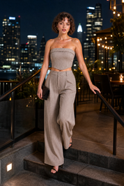 Ensemble rayé bandeau et pantalon large | Variante Beige - Lifestyle | Lounelle Paris
