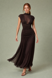 Robe longue marron col maille | Vue en mouvement | Lounelle Paris