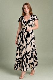 Robe longue imprimée col V | Porté sur une autre silhouette | Lounelle Paris