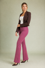 Pantalon taille haute micro-évasé | Vue de profil | Lounelle Paris