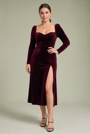 Robe en velours bordeaux encolure carrée | Porté sur une autre silhouette | Lounelle Paris