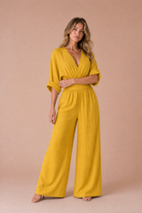 V-Ausschnitt-Jumpsuit mit hoher Taille