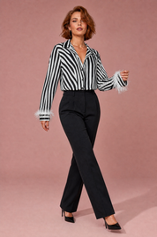 Chemise noire imprimé zébré à plumes | Vue en mouvement | Lounelle Paris