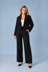 Kurzer Blazer mit lockerer Passform und doppelreihigem Verschluss