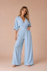 V-Ausschnitt-Jumpsuit mit hoher Taille