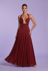 Langes Neckholder-Kleid mit Rückenausschnitt