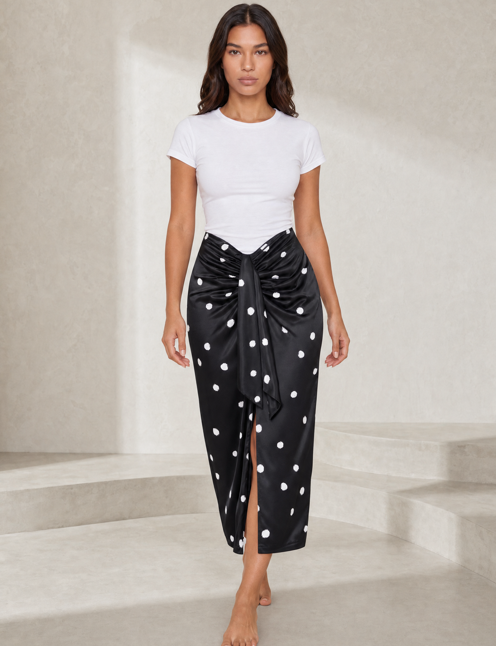 Jupe noire à pois fendue | Lounelle Paris