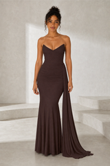 Braunes Herzkorsett-Kleid