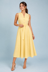 Gelbes V-Ausschnitt-Kleid mit Gürtel