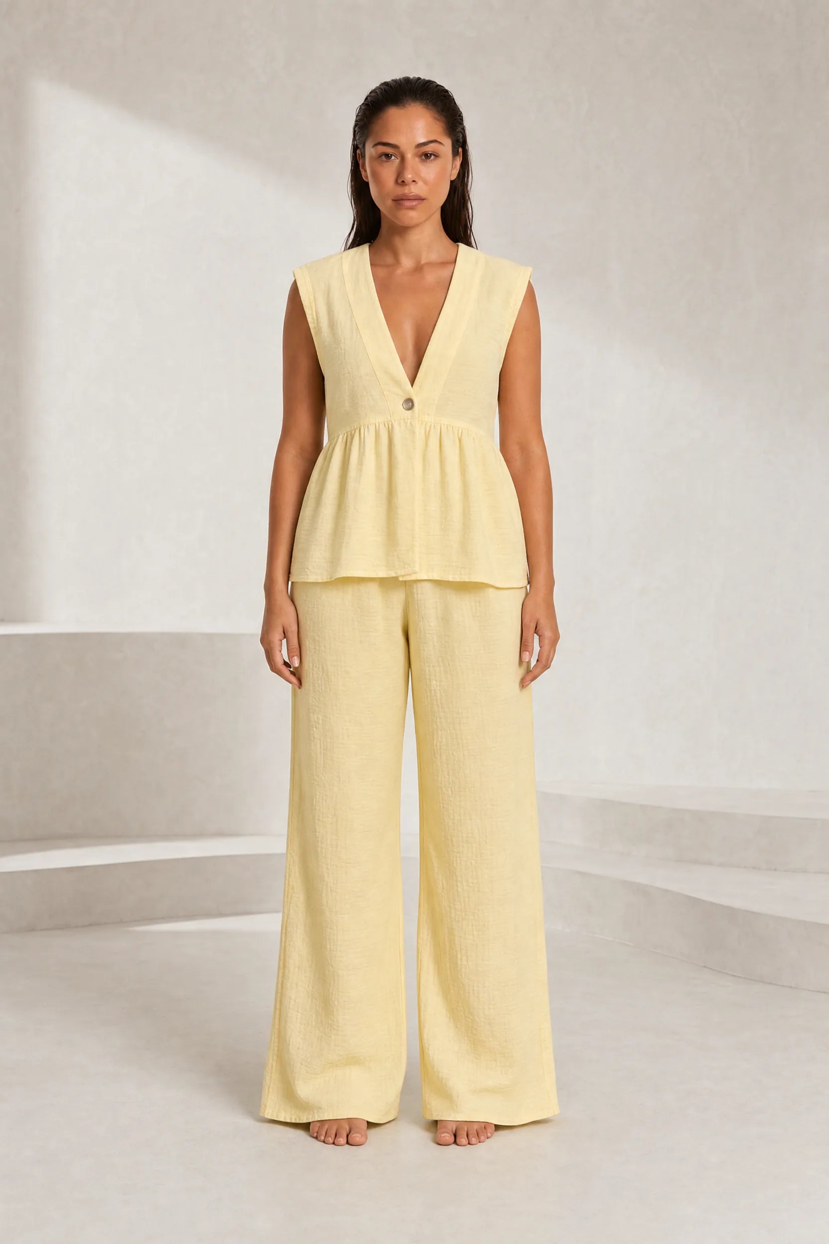 Ensemble pantalon jaune col V | Lounelle Paris