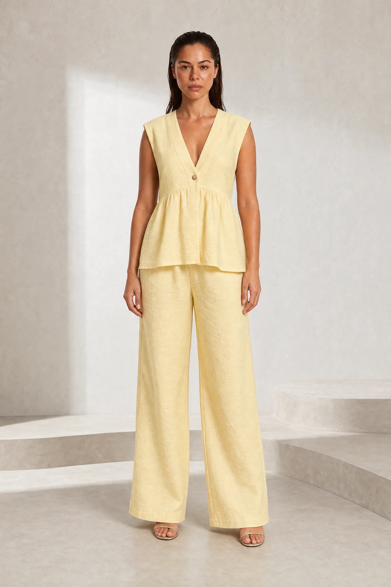 Ensemble pantalon jaune col V | Lounelle Paris