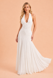 Langes Neckholder-Kleid mit freiem Rücken
