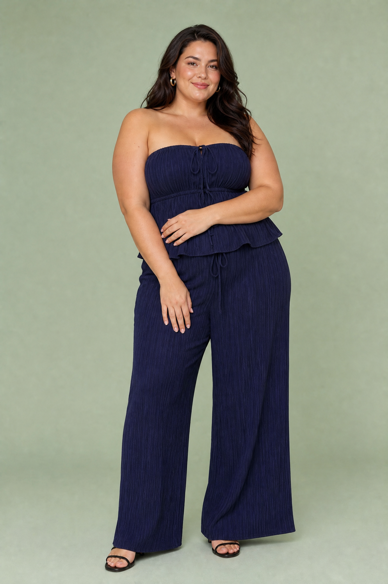 Ensemble pantalon large bustier volanté | Porté sur une silhouette plus ronde | Lounelle Paris