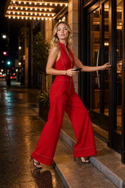 Combinaison noire sans manches col montant | Variante Rouge - Lifestyle | Lounelle Paris