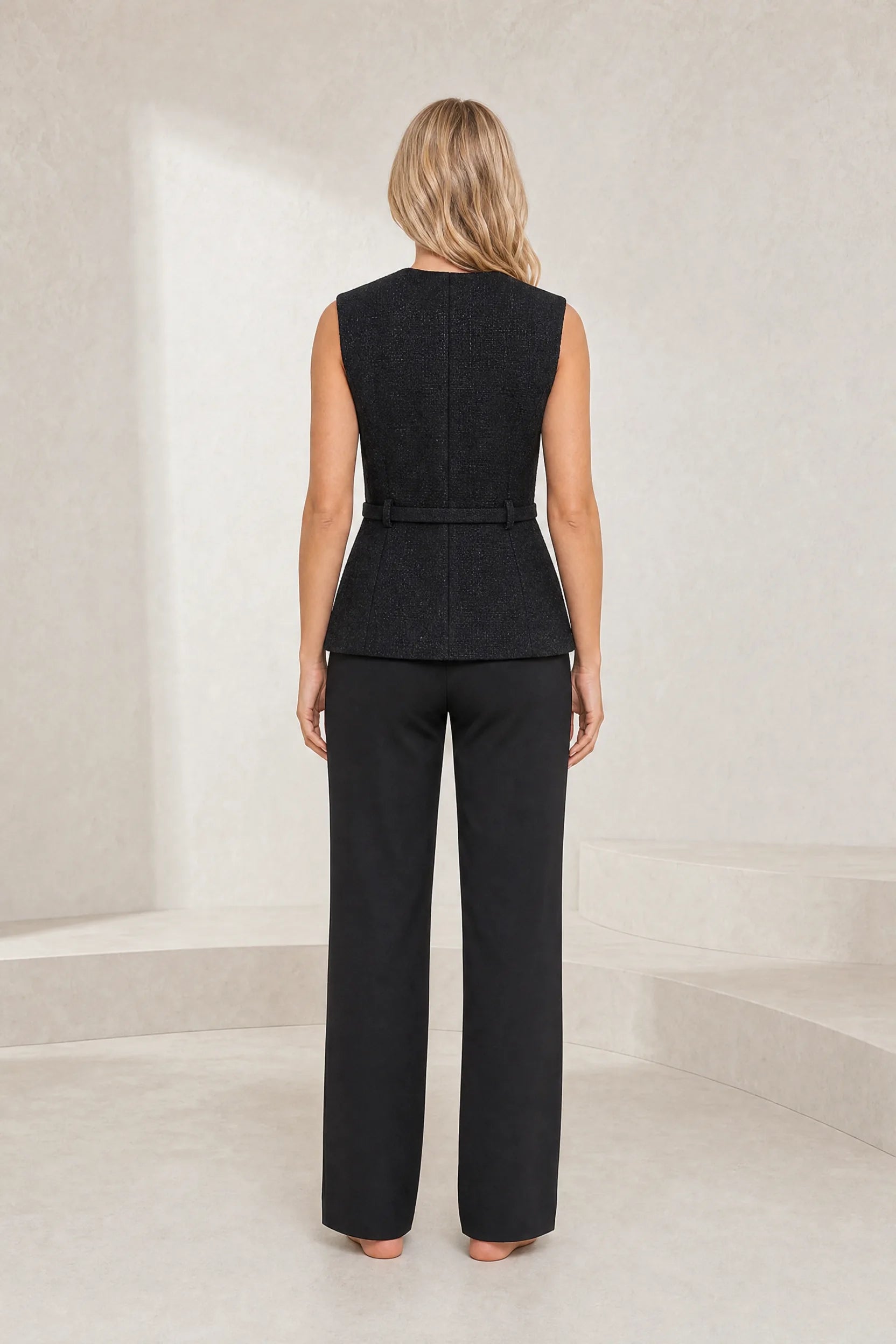 Gilet sans manches texturé ceinturé | Lounelle Paris