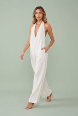 Jumpsuit mit Neckholder und weitem Schnitt
