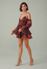 Robe fluide à bretelles et volants | Variante Rouge | Lounelle Paris