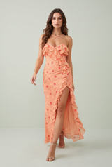Langes Kleid mit Kreuzträgern