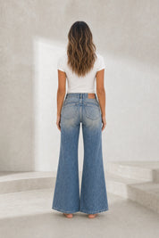 Jean bleu délavé jambe évasée | Lounelle Paris
