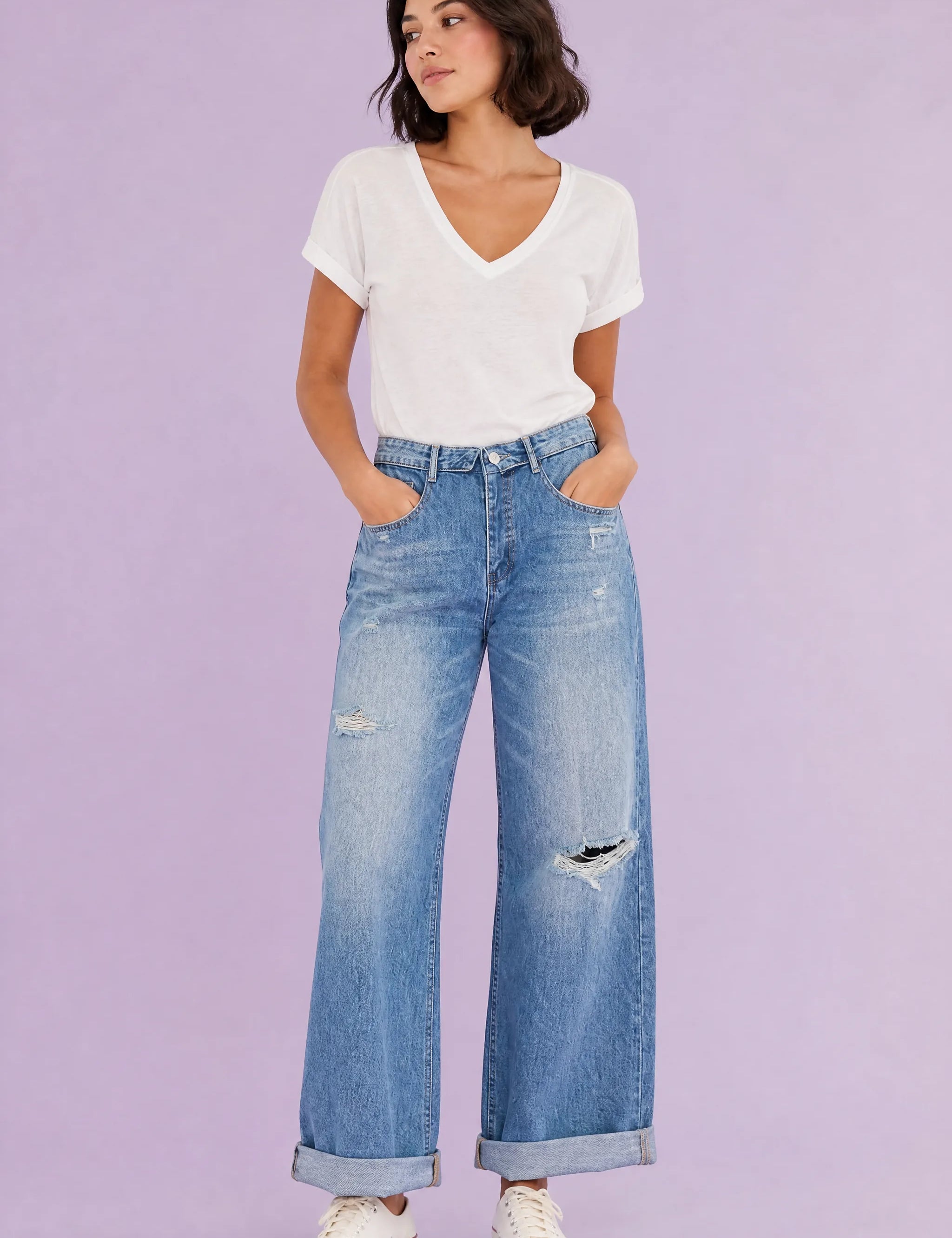 Jean bleu moyen jambe large taille repliée | Vue de face | Lounelle Paris