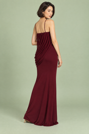 Robe longue bordeaux à col montant et détails volantés | Vue de dos | Lounelle Paris