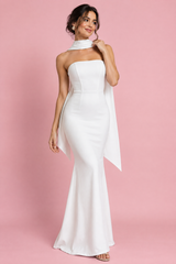 Weißes trägerloses Bandeau-Maxikleid mit Meerjungfrauen-Schnitt
