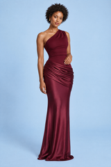 Burgunderrotes asymmetrisches Maxikleid mit Raffungen
