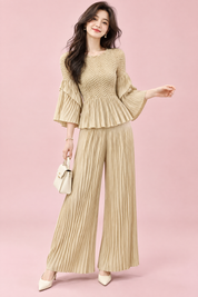 Ensemble plissé beige avec pantalon large | Vue de face | Lounelle Paris