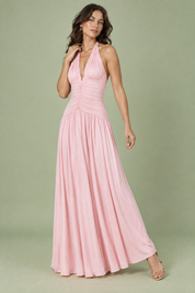 Robe longue rose à décolleté plongeant et détails froncés | Vue de dos | Lounelle Paris
