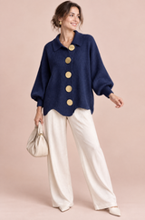 Oversize-Strickjacke mit Kragen in Marineblau