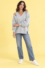 Graues Oversize-Top mit V-Ausschnitt und Schulter-Cut-outs