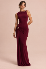 Dunkelrotes Maxikleid mit Rundhalsausschnitt und Drapierung