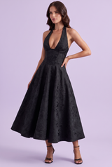 Schwarzes Midikleid in A-Linie aus floraler Spitze mit V-Ausschnitt