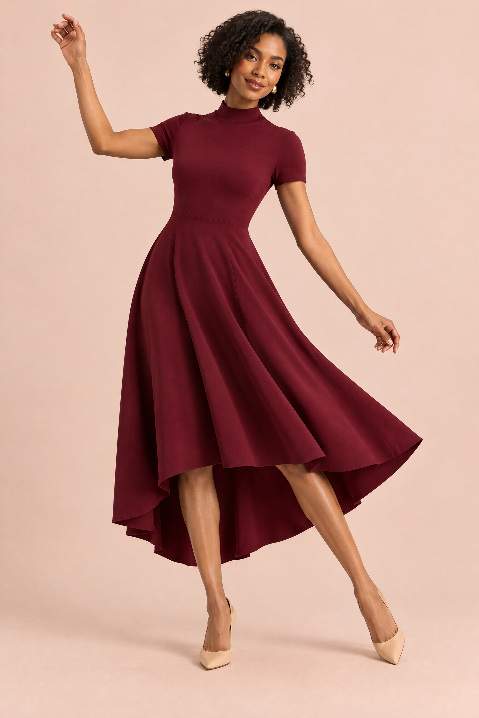 Robe midi asymétrique à col montant rouge foncé | Vue en mouvement | Lounelle Paris