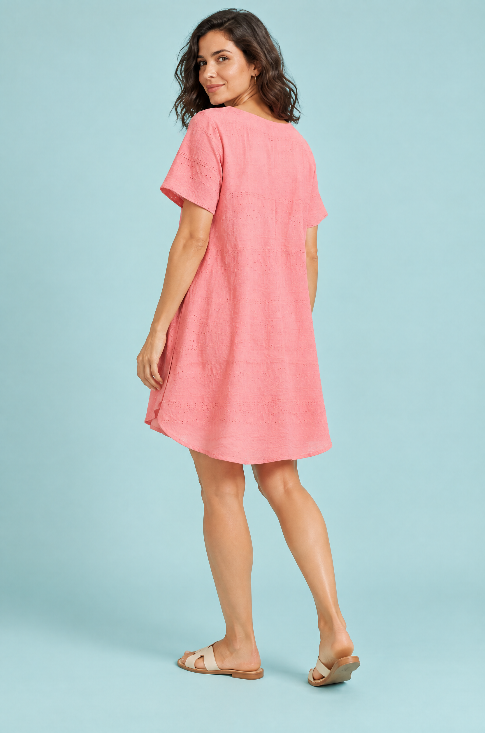 Blouse rose oversize boutonnée devant | Vue de dos | Lounelle Paris