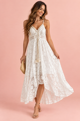 High-Low-Spitzenkleid in Weiß
