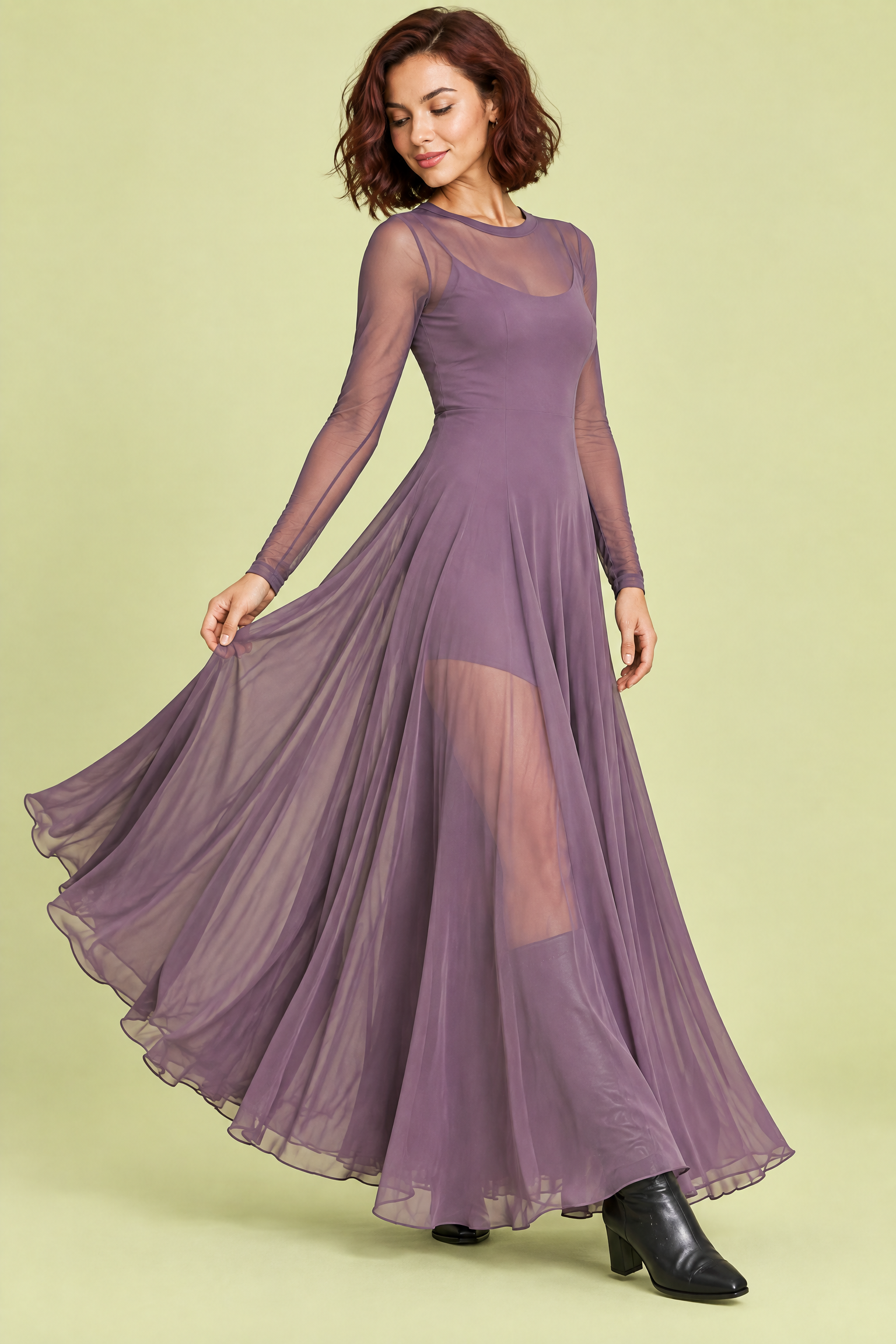 Robe longue violette à empiècements en mesh | Vue de dos | Lounelle Paris