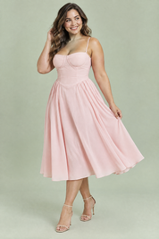 Robe bustier midi rose | Porté sur une autre silhouette | Lounelle Paris