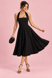 Robe midi patineuse noire à col américain | Vue en mouvement | Lounelle Paris