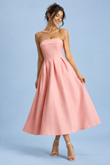 Rosa Bandeau-Midikleid mit ausgestelltem Rock