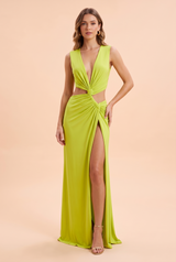 Grünes Maxikleid mit asymmetrischem Ausschnitt, Cut-outs und goldenen Details