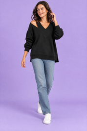 Top noir à épaules dénudées et col V | Vue en mouvement | Lounelle Paris