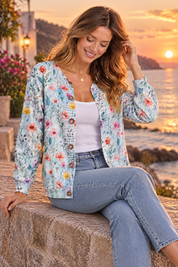 Cardigan bleu clair boutonné à col rond | Deuxième photo lifestyle | Lounelle Paris